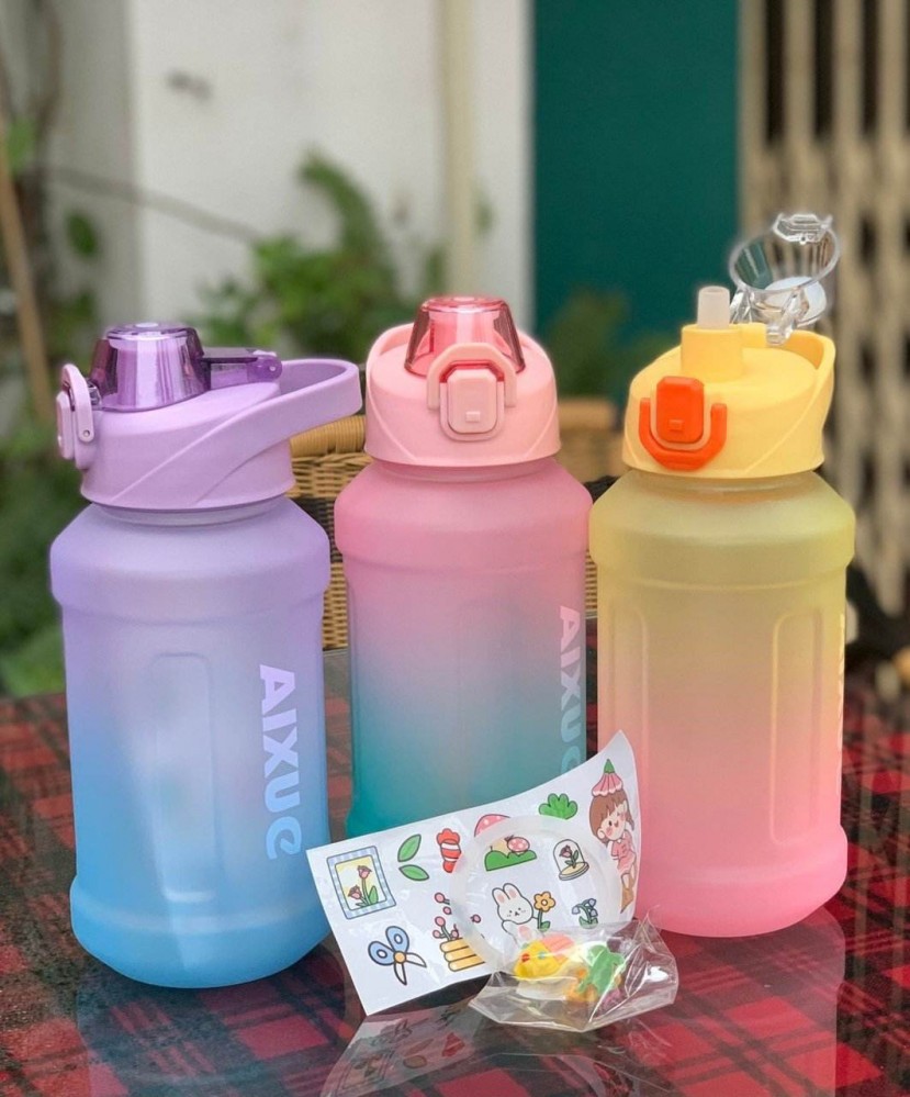 Bình nước 1,3L có ống hút Aixue