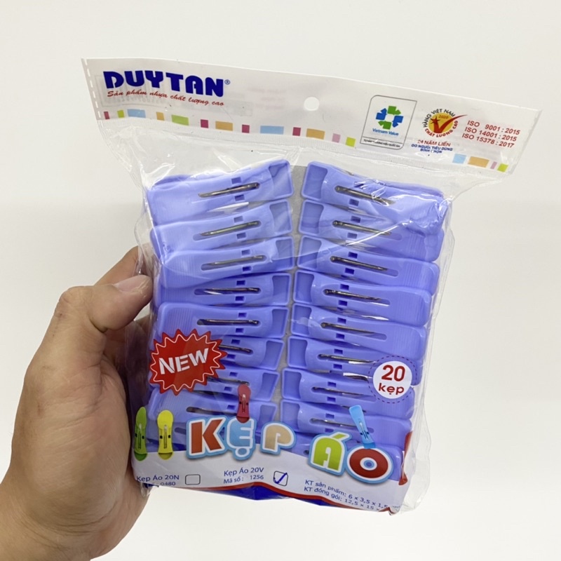 Vỉ 20 kẹp quần áo Duy Tân
