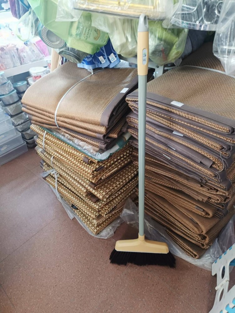 Chổi cước quét nhà dầy