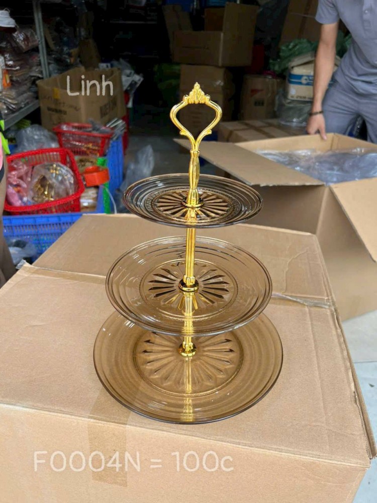 Khay đựng hoa quả, bánh kẹo 3 tầng vàng - tròn
