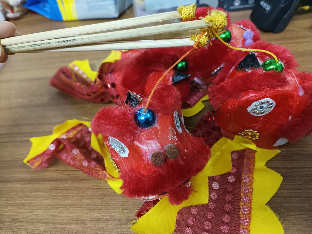 Đèn lồng sư tử -1