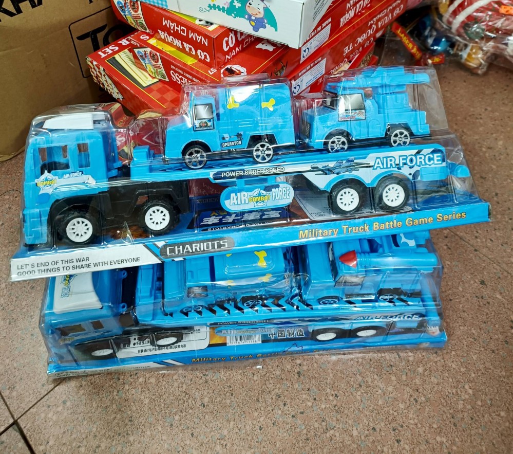 Xe container xanh
