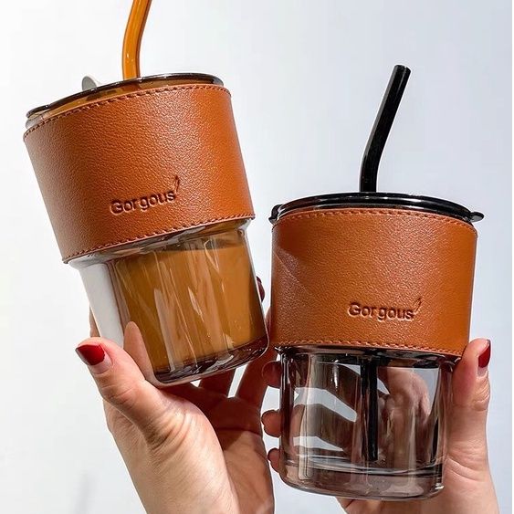 Cốc thủy tinh bọc da