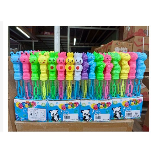 Que thổi xà phòng