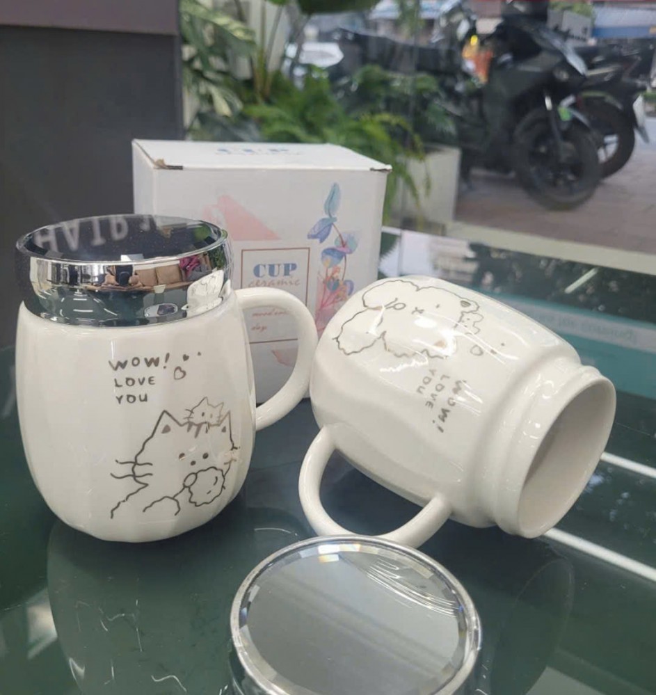 Cốc sứ nắp gương trắng
