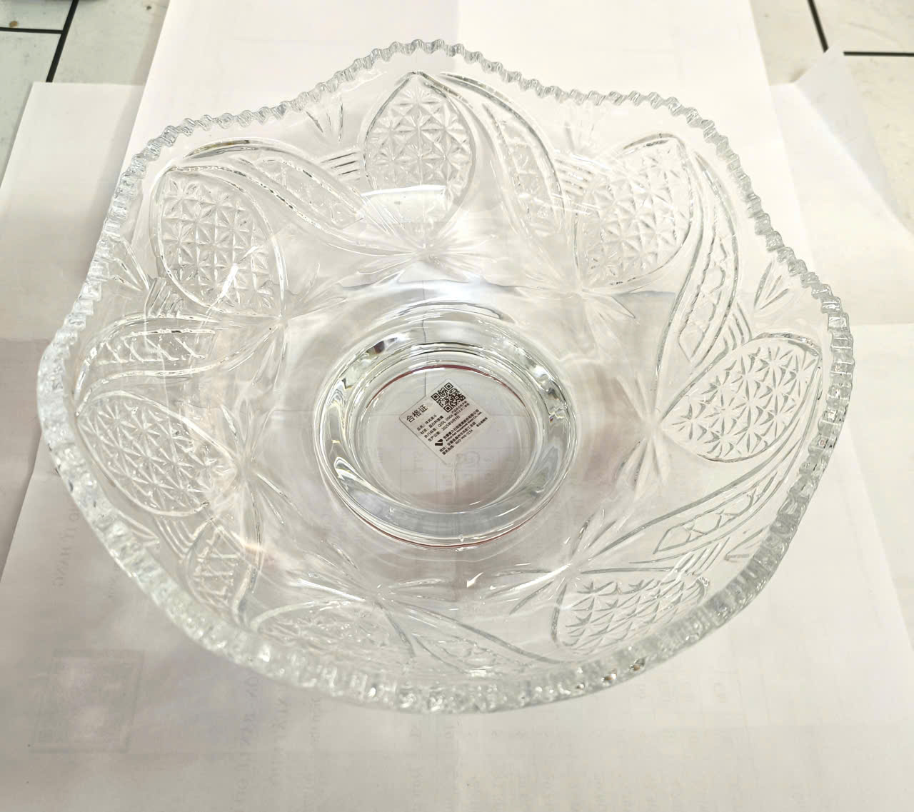 Âu thủy tinh trắng