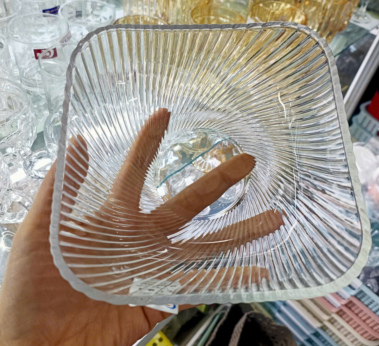 Âu thủy tinh 15x15cm